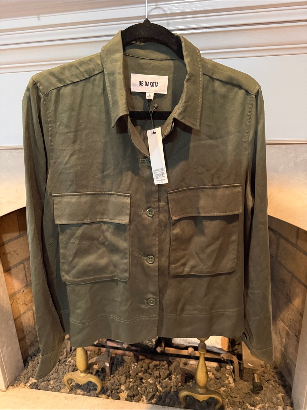 BB Dakota Military-Inspired Olive Button-Front Shirt size large